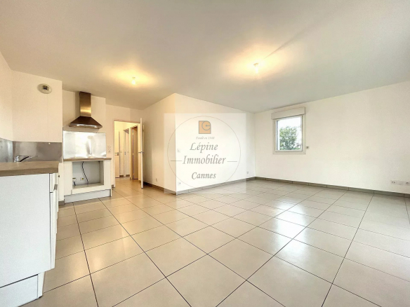 CANNES LA BOCCA – 3P – PARFAIT ETAT – Loué