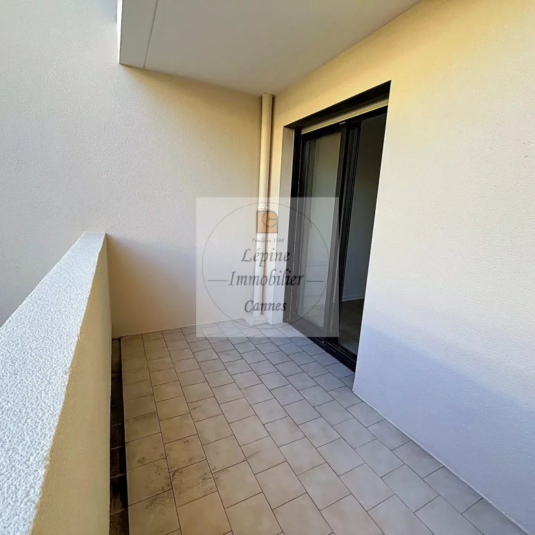 Cannes, Montrose, 2P 49m², terrasse, garage, piscine.