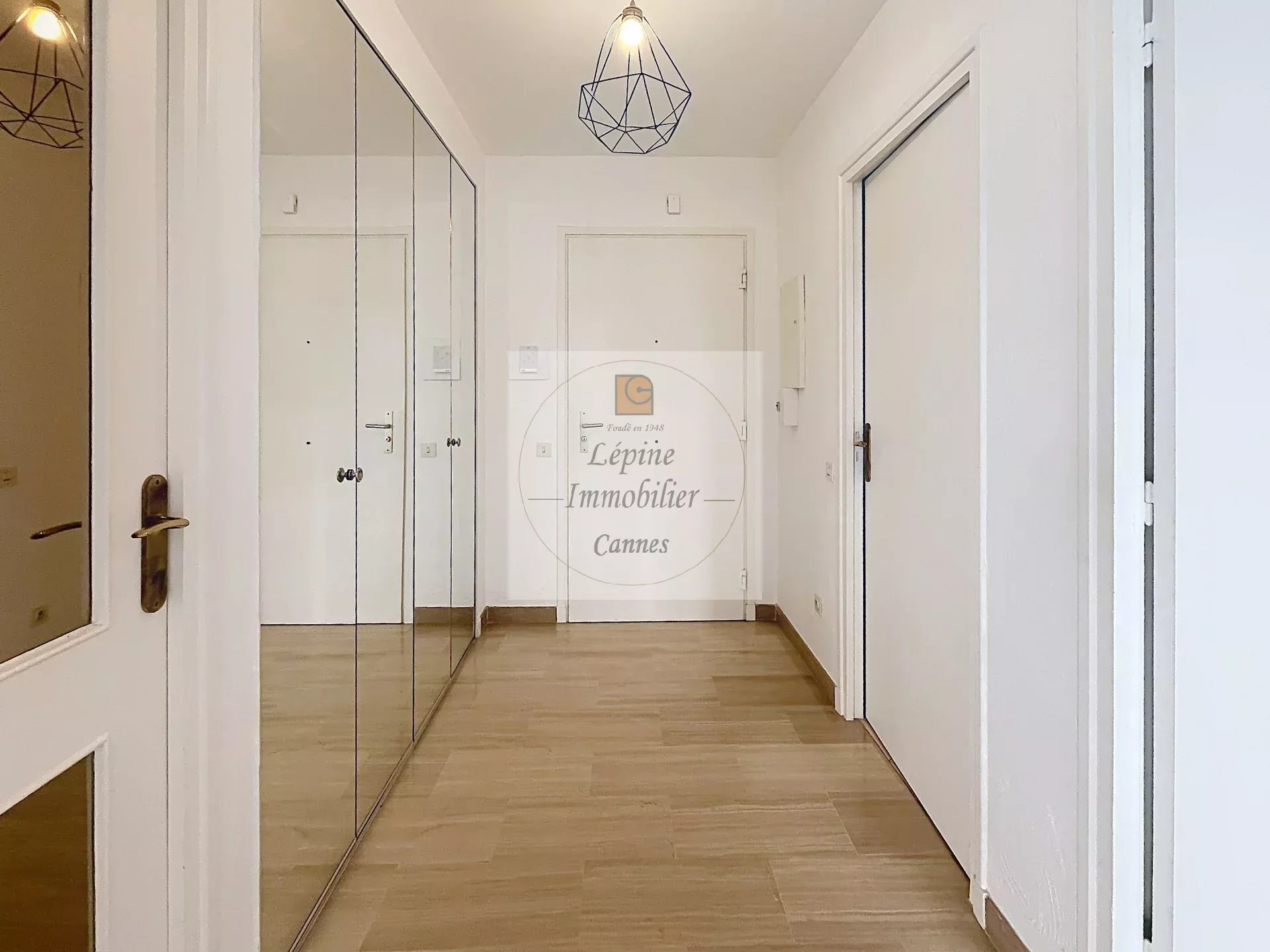 Cannes, Montrose, 2P 49m², terrasse, garage, piscine.