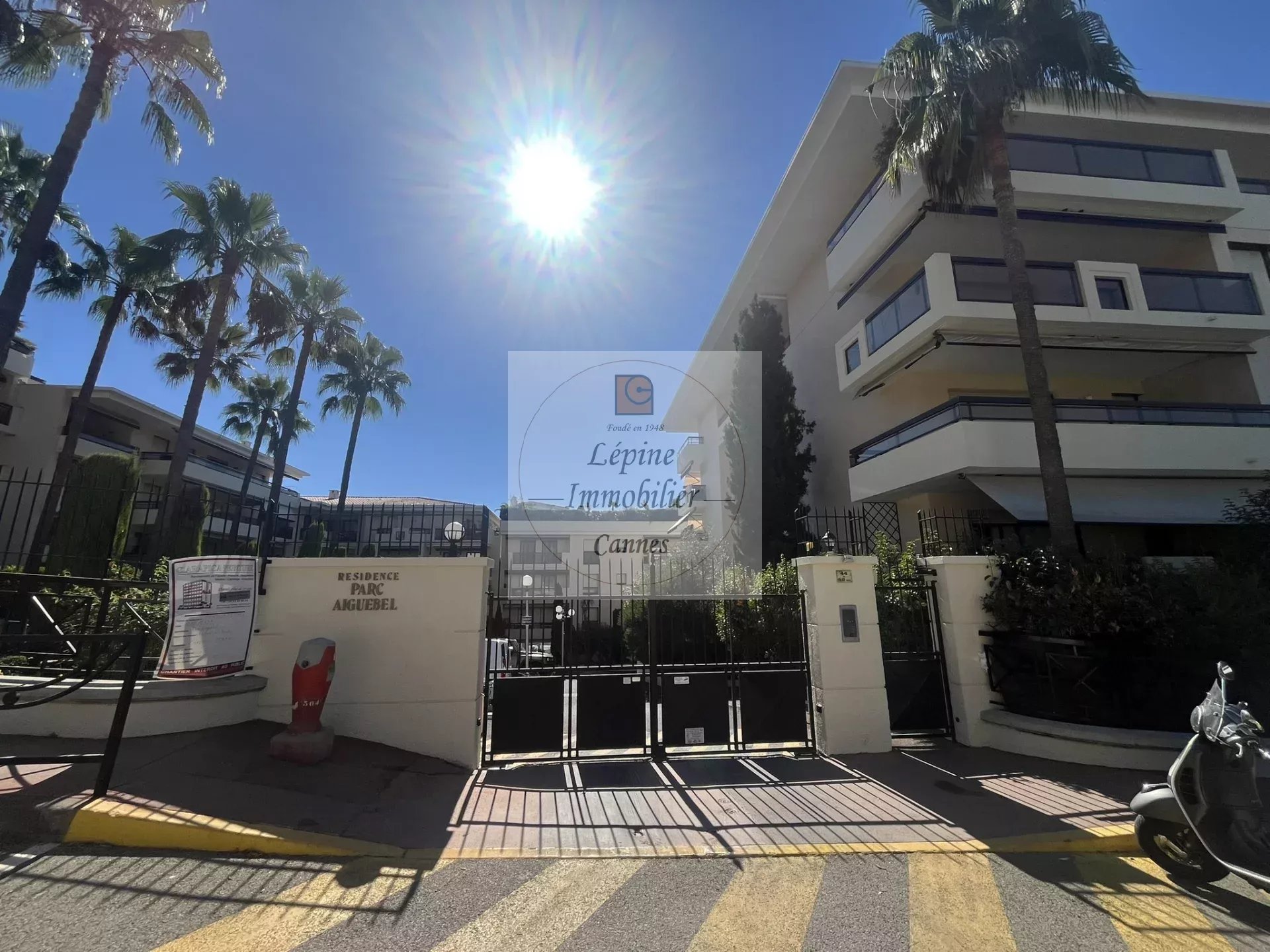 Cannes, Montrose, 2P 49m², terrasse, garage, piscine.