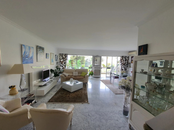 Vente Appartement 74m² 2 Pièces à Cannes (06400) - Lépine Immobilier