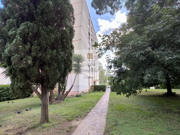 VENTE 2P LOUE – LOCATAIRE DEPUIS MARS 2000