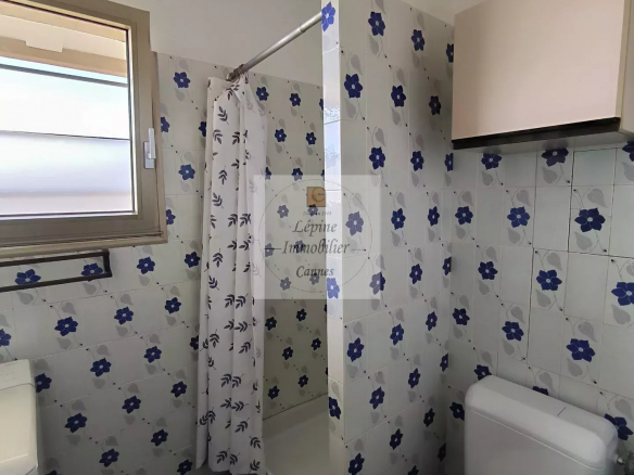 CANNES OXFORD – 3-ROOM APARTMENTS WITH SEA VIEW, TERRACE, PARKING, CELLAR