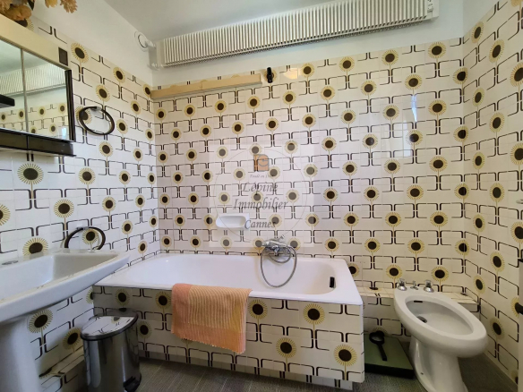 CANNES OXFORD – 3-ROOM APARTMENTS WITH SEA VIEW, TERRACE, PARKING, CELLAR
