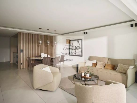 CANNES CROISETTE – APPARTEMENT D’EXCEPTION AVEC VUE MER