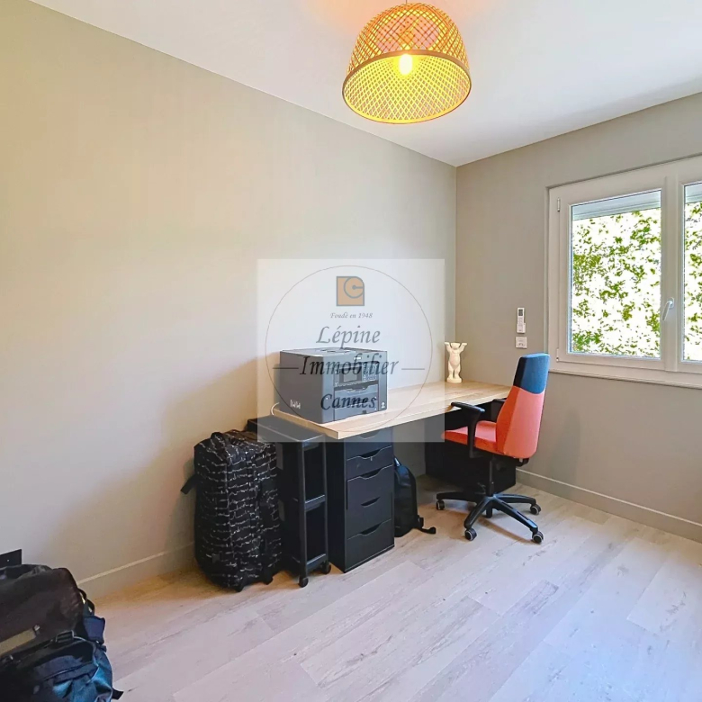 Appartement 5P duplex 100m² dans une maison, jardin, garage, parkings