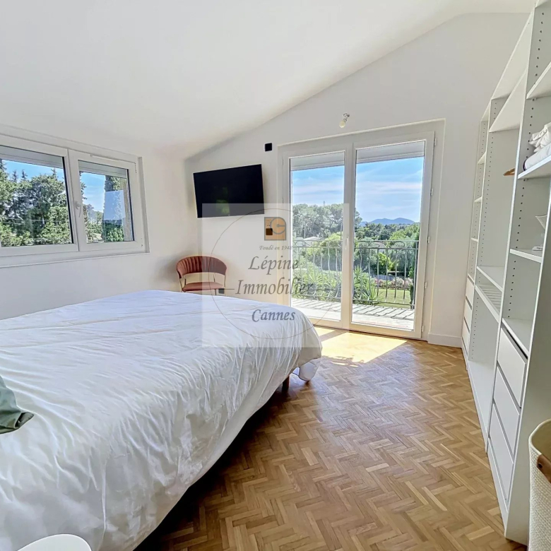 Appartement 5P duplex 100m² dans une maison, jardin, garage, parkings