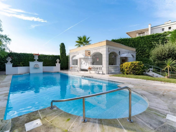 VILLA SUR LE TOIT – 4P – CANNES CALIFORNIE