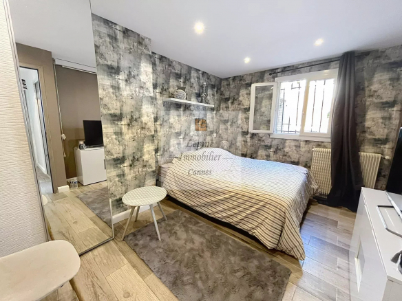 Le CANNET, Bréguières, Villa 7P,  227m², Piscine, Vue mer