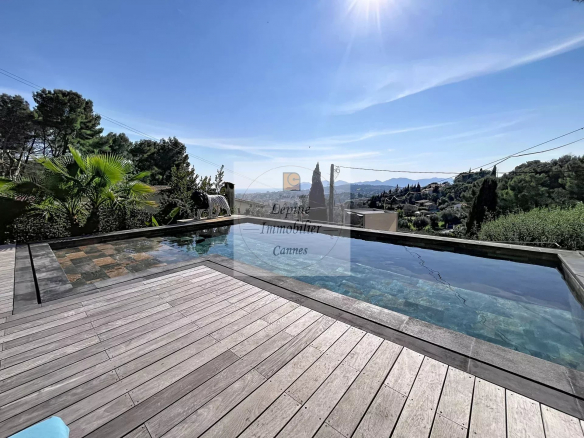 Le CANNET, Bréguières, Villa 7P,  227m², Piscine, Vue mer