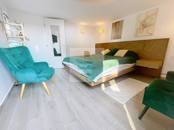 Le CANNET, Bréguières, Villa 7P,  227m², Piscine, Vue mer
