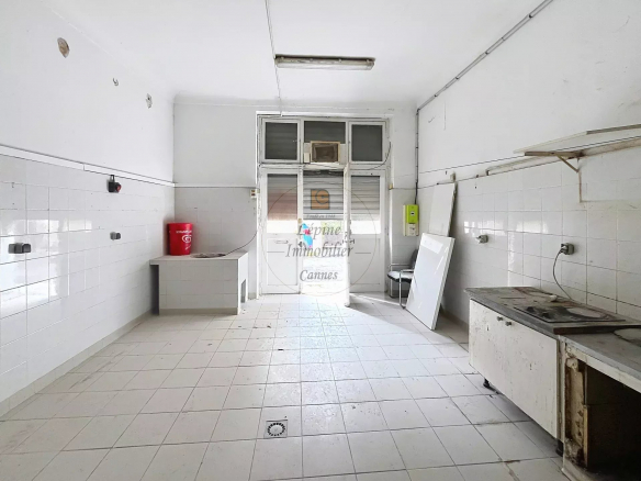 Murs Commerciaux de 38.86m².