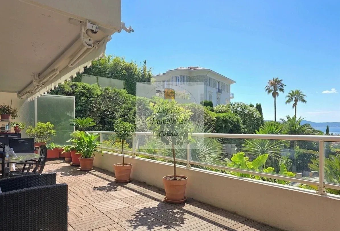 472cc4baa2b523461b7f69b97686a523_c0c2b407fe_1195-original-17682.jpg CANNES BASSE CALIFORNIE – 155 SQM – 45 SQM TERRACE – SEA VIEW – DOUBLE GARAGE