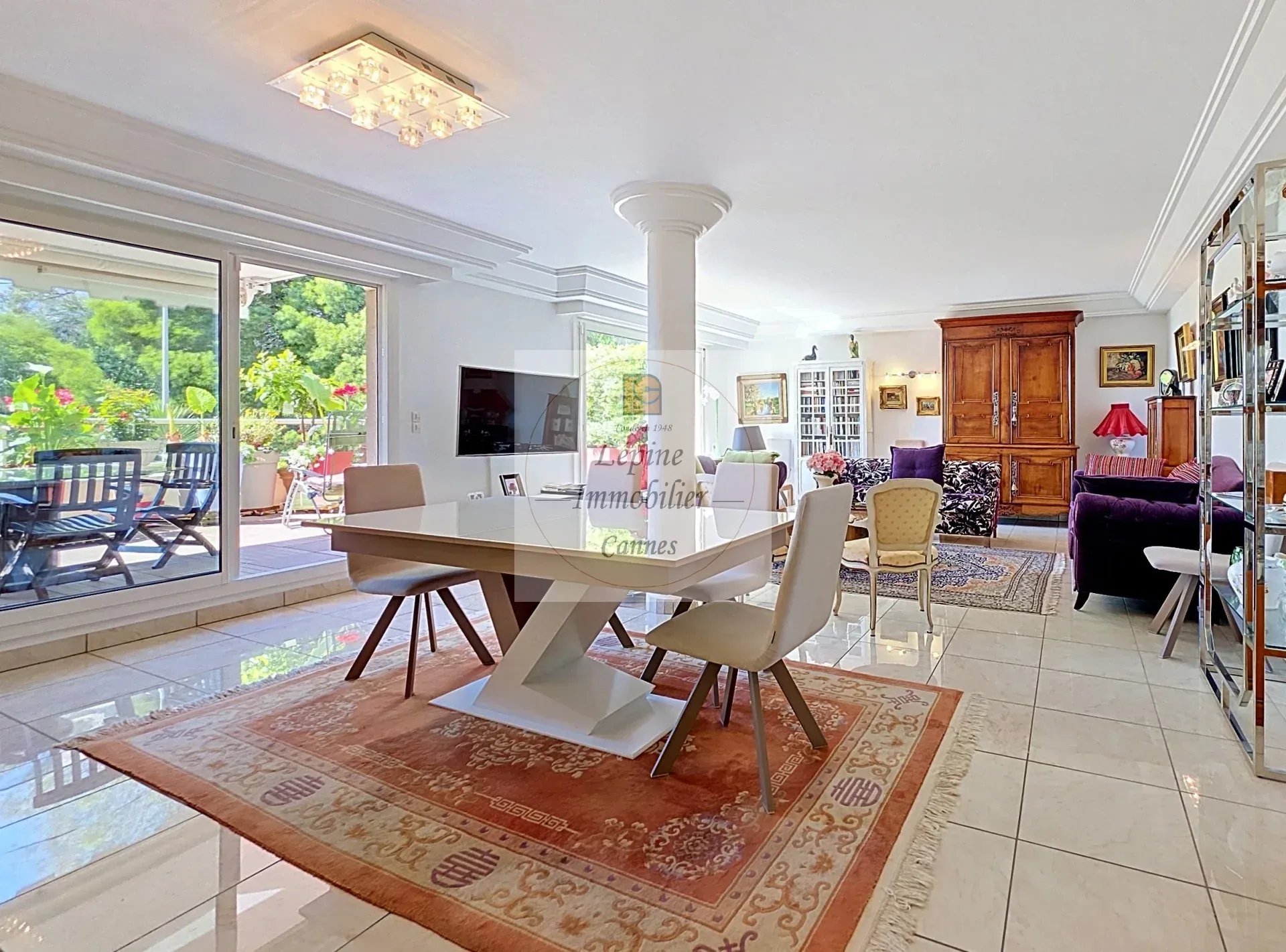 CANNES BASSE CALIFORNIE – 155 M² – TERRASSE 45 M² – VUE MER – DOUBLE GARAGE