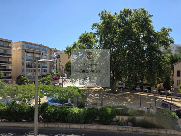 CANNES STANISLAS – 2 ROOMS 51 M² – GARAGE AND CELLAR