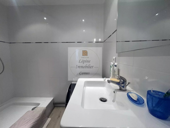 MANDELIEU CAPITOU – 2 PIECES