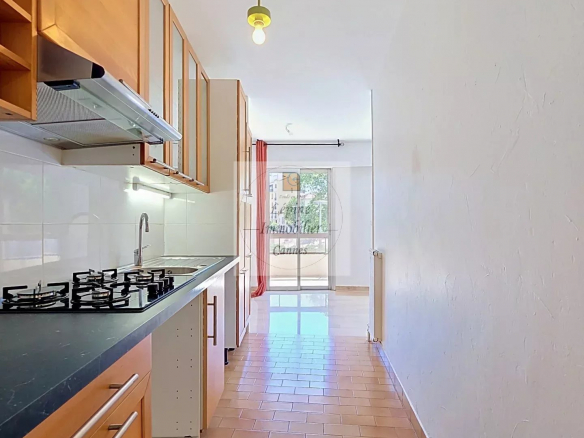 CANNES STANISLAS – 2 ROOMS 51 M² – GARAGE AND CELLAR