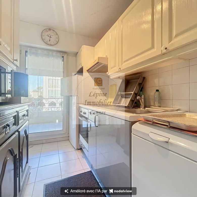 CANNES CARNOT – 2 PIECES – A RENOVER