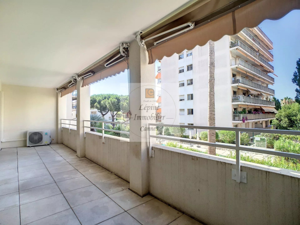 CANNES, BASSE CALIFORNIE, 2P DE 53M² PARKING, CAVE, PISCINE